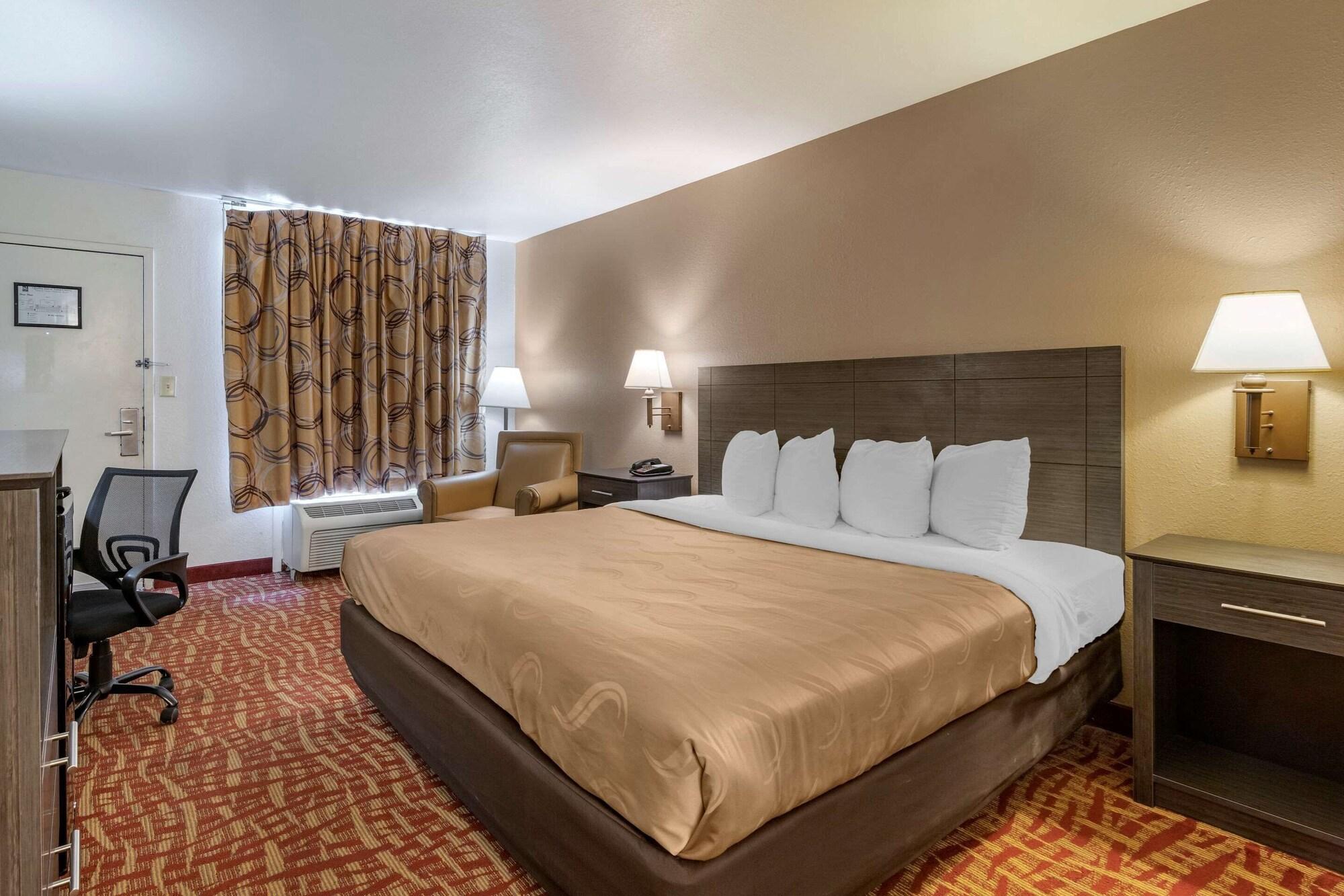 Quality Inn At Town Center Beaufort Exteriör bild
