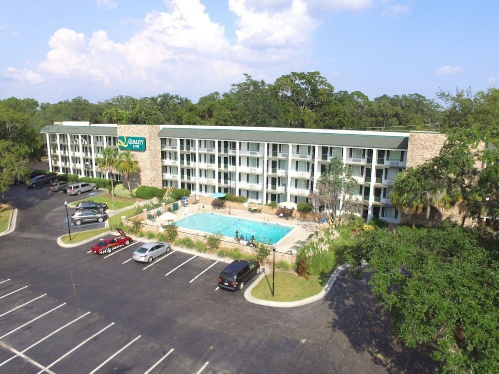 Quality Inn At Town Center Beaufort Exteriör bild